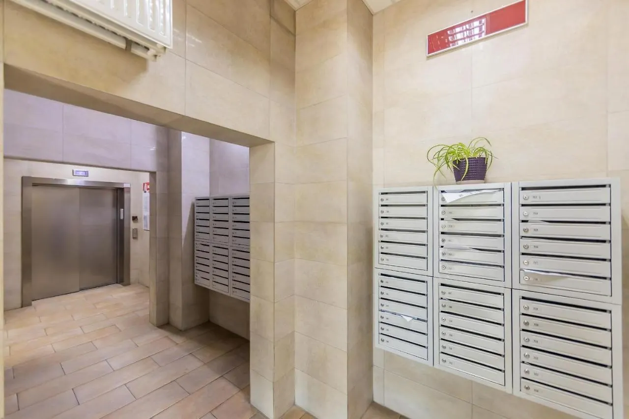 Сучасна Квартира Центр Лівобережної Мвц Kyiv Apartment